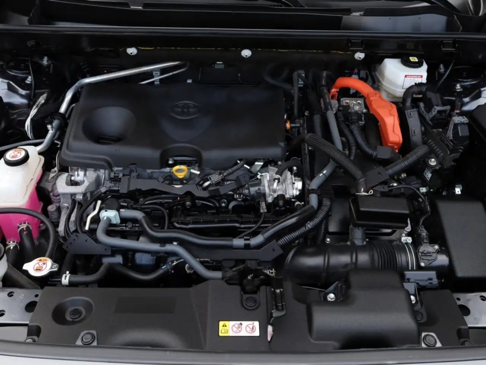 Toyota RAV4 - foto 30