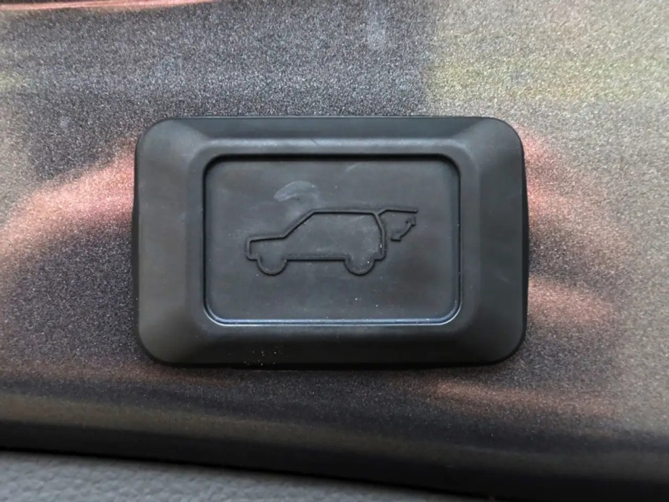 Toyota RAV4 - foto 28