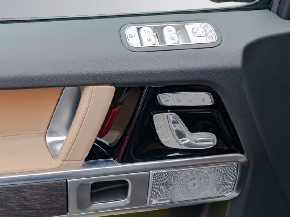 Mercedes-Benz G 63 AMG - foto 13