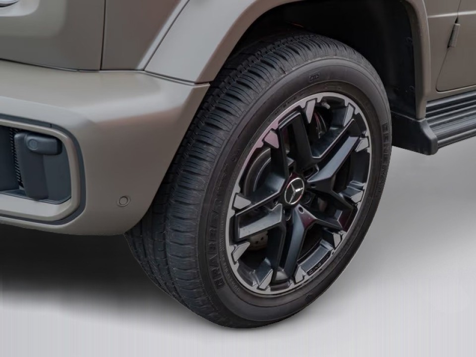Mercedes-Benz G 63 AMG - foto 23