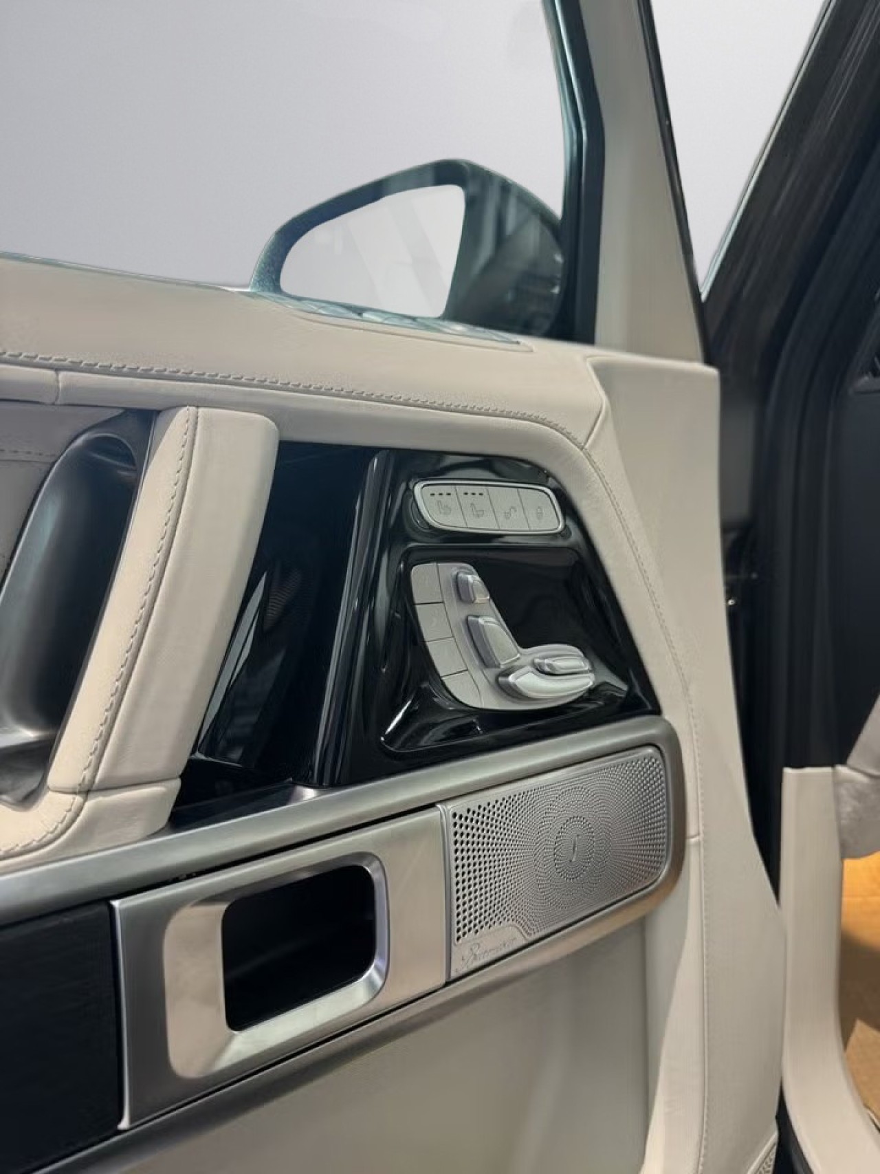 MERCEDES-BENZ G-Class 2026 — imagine 19