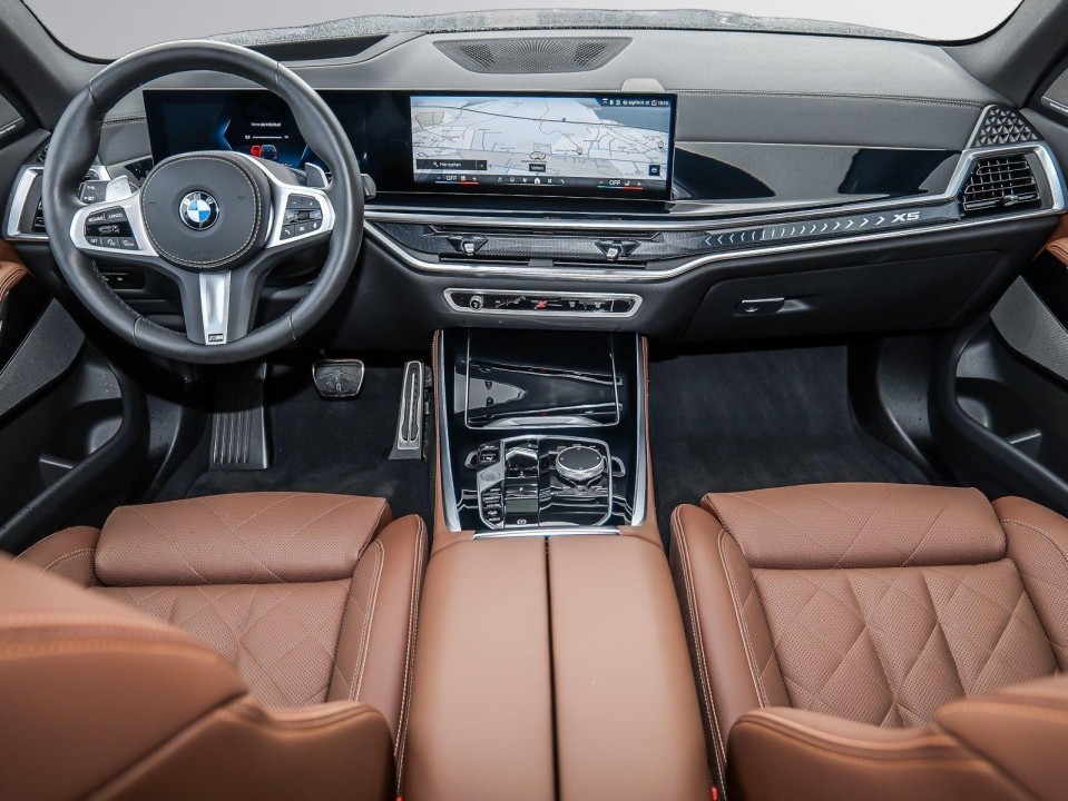 BMW X5 xDrive40i - foto 9