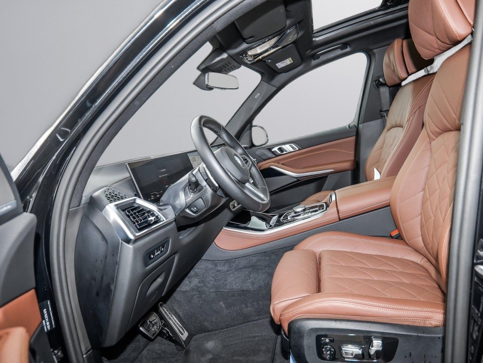 BMW X5 xDrive40i - foto 13