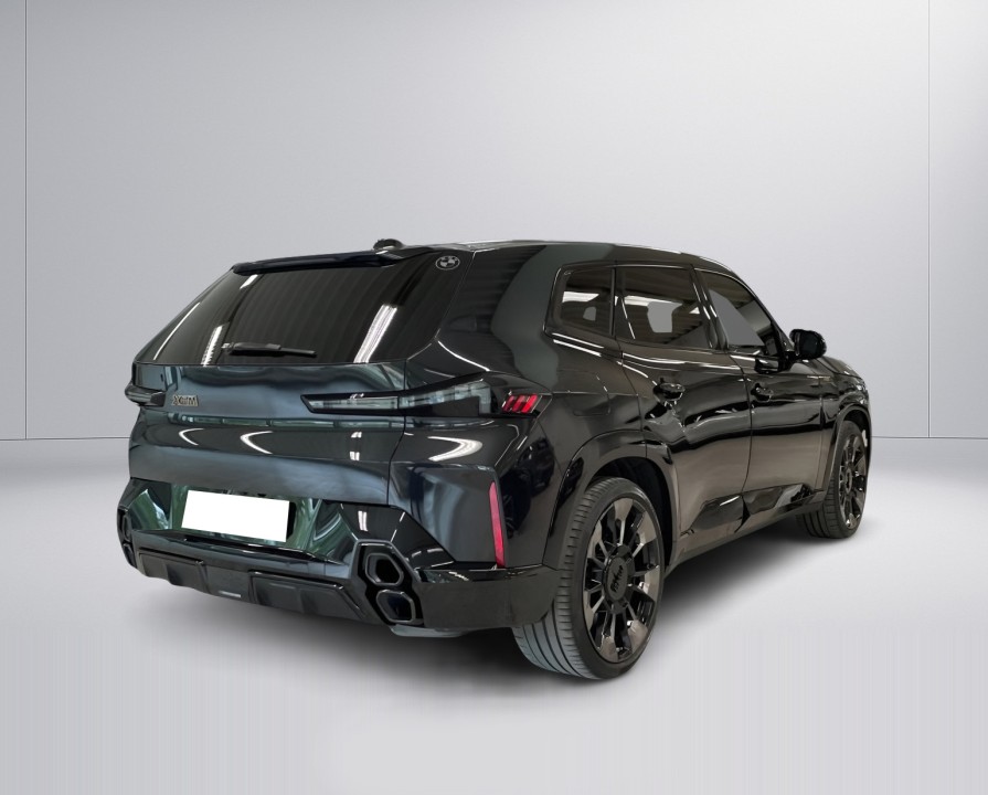 BMW XM xDrive M-Sport (3)