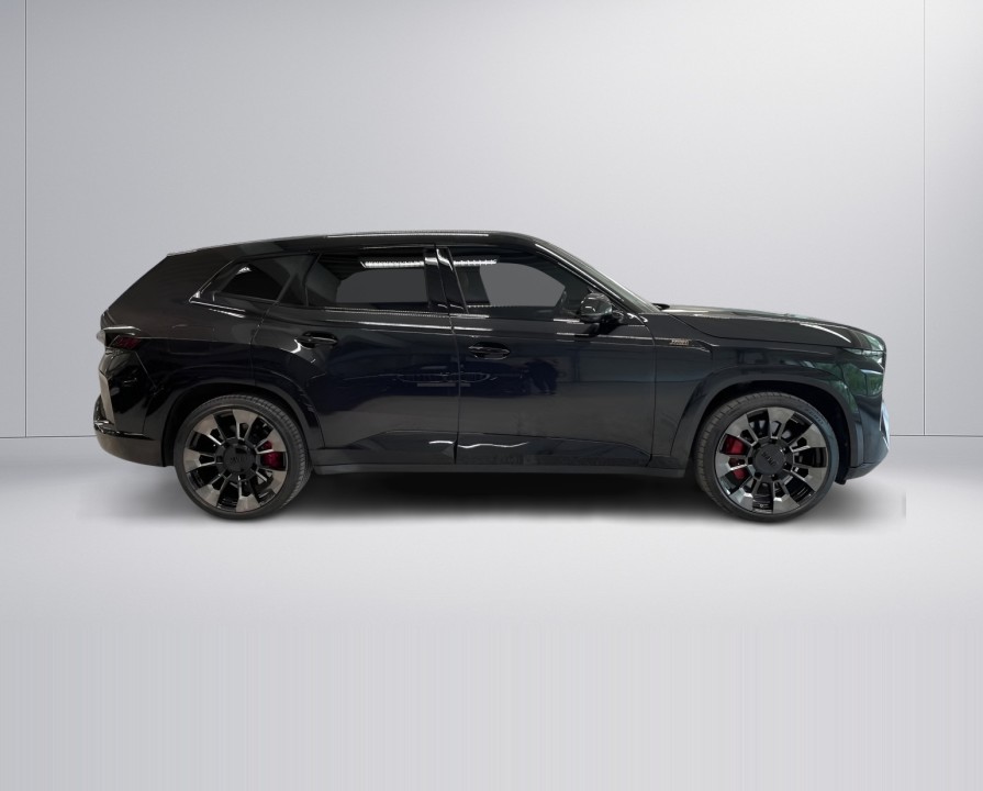 BMW XM xDrive M-Sport (2)