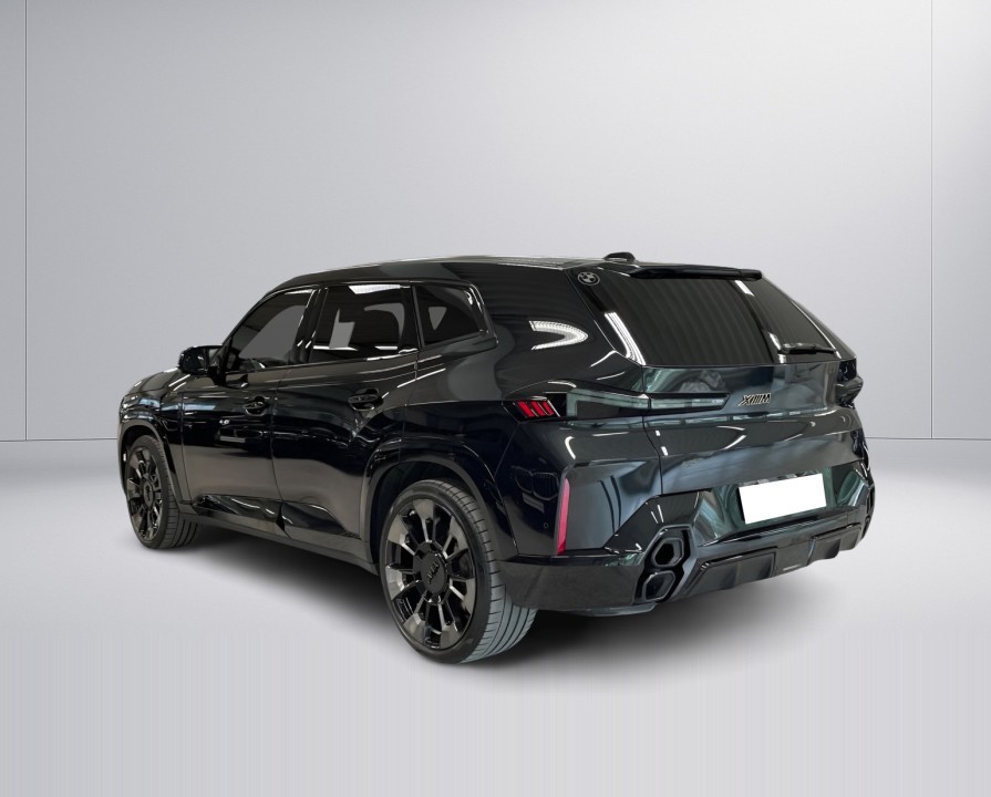 BMW XM xDrive M-Sport (5)