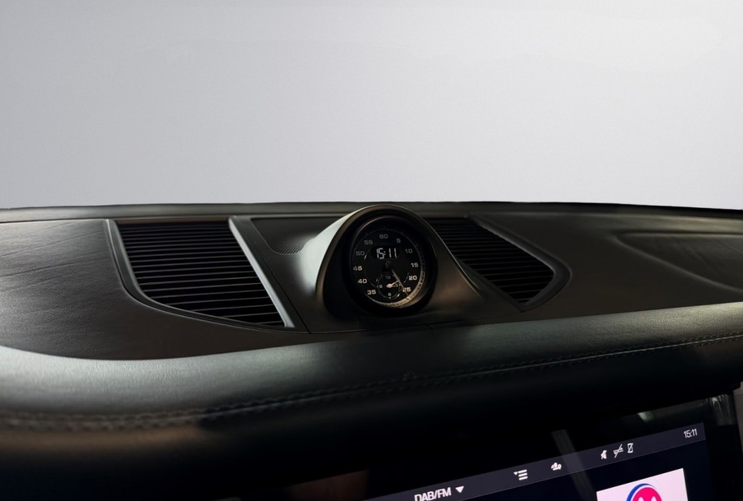 Porsche Macan T - foto 15