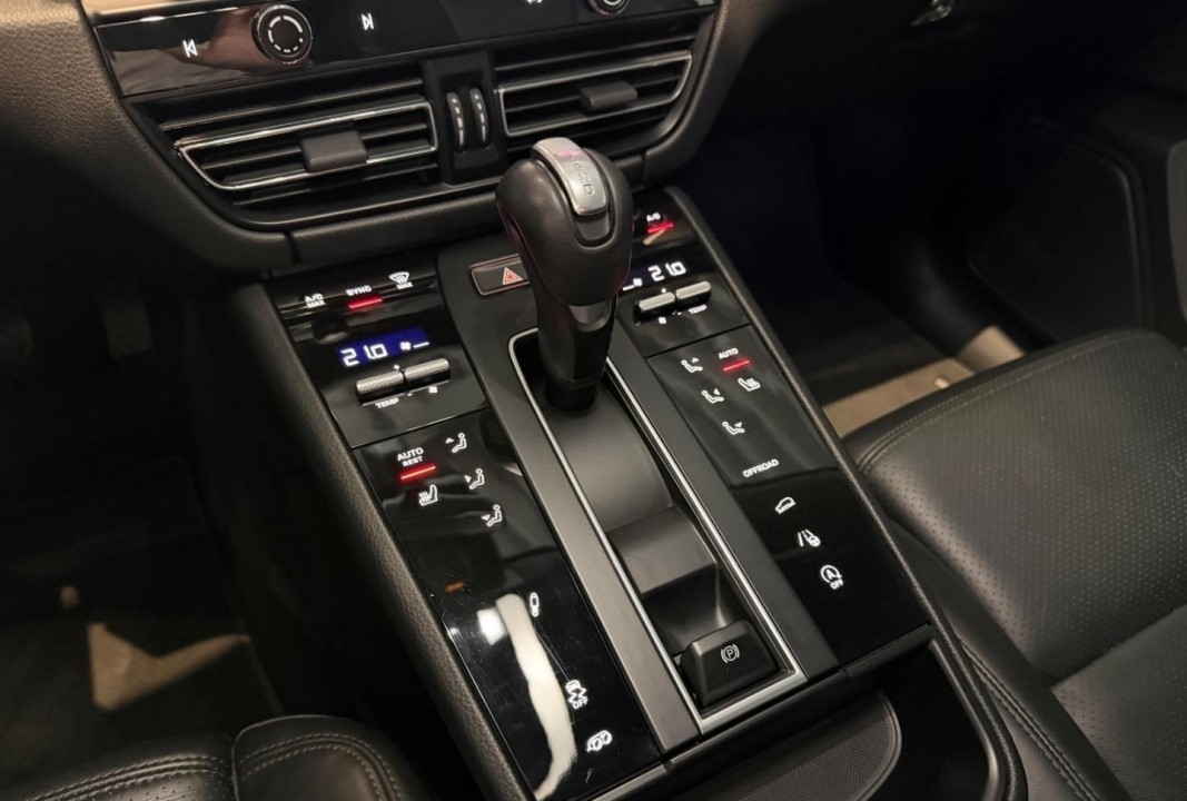 Porsche Macan T - foto 11