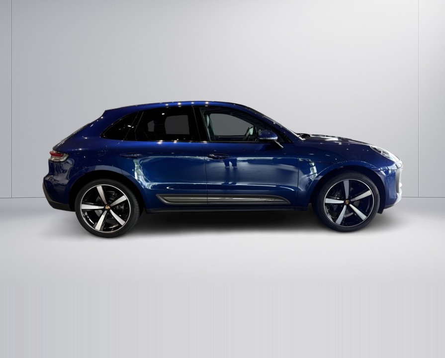 Porsche Macan T (5)