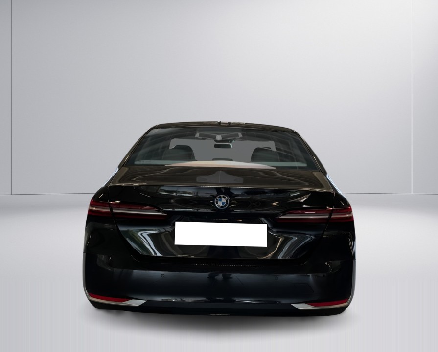 BMW Seria 5 530e (5)