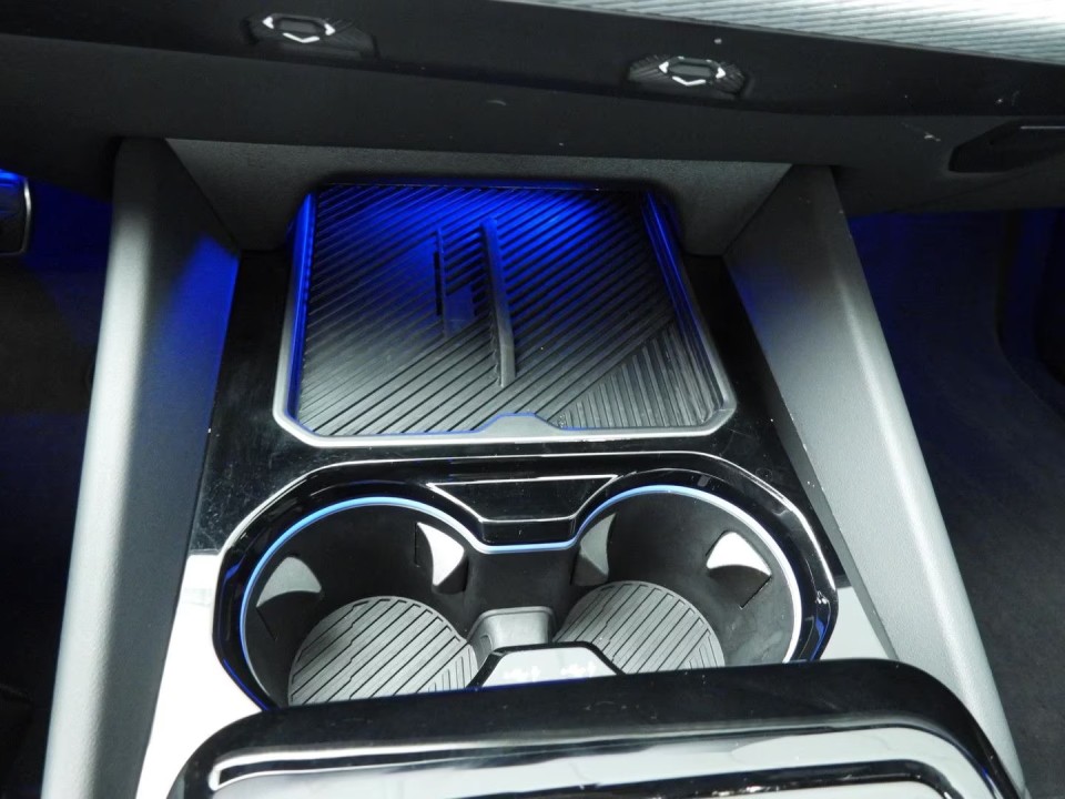 BMW Seria 5 530e M-Sport - foto 22