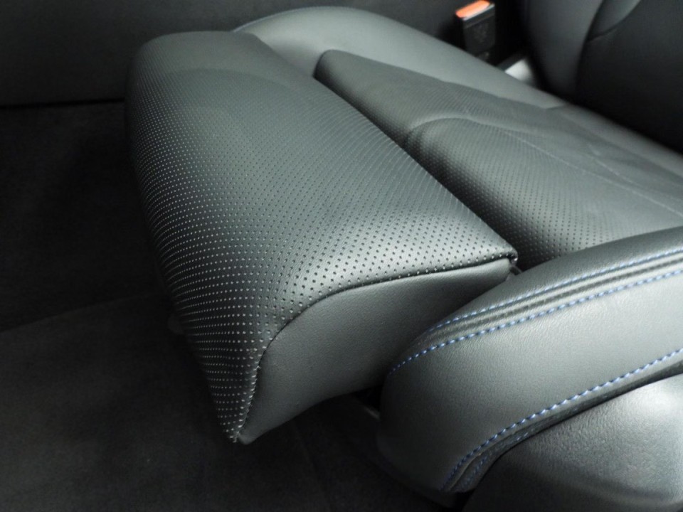 BMW Seria 5 530e M-Sport - foto 14