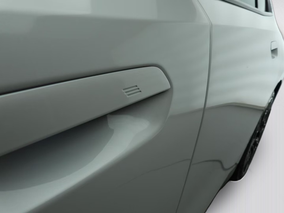 BMW Seria 5 530e M-Sport - foto 35