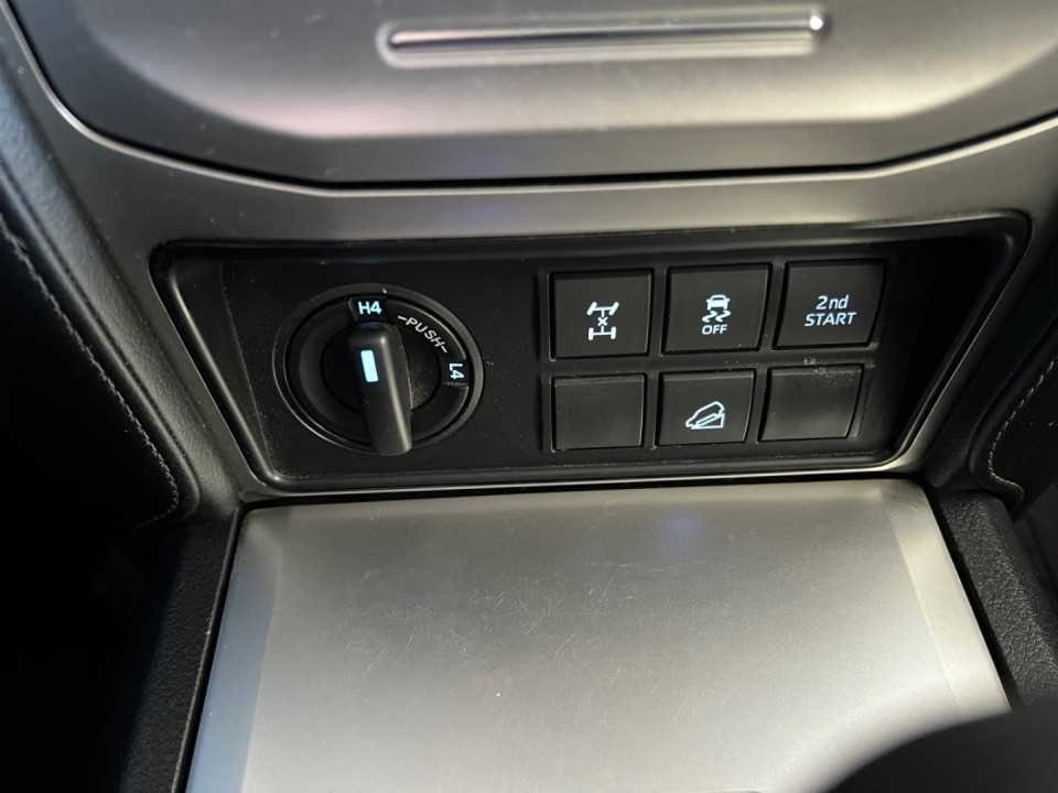 Toyota Land Cruiser Executive - foto 16