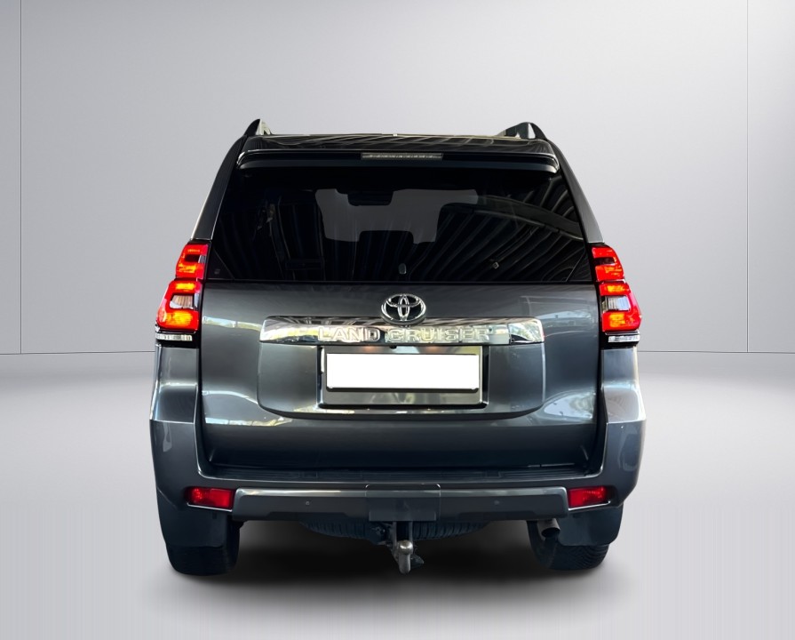 Toyota Land Cruiser Executive (4)