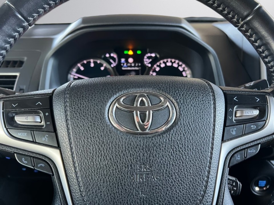 Toyota Land Cruiser Executive - foto 13