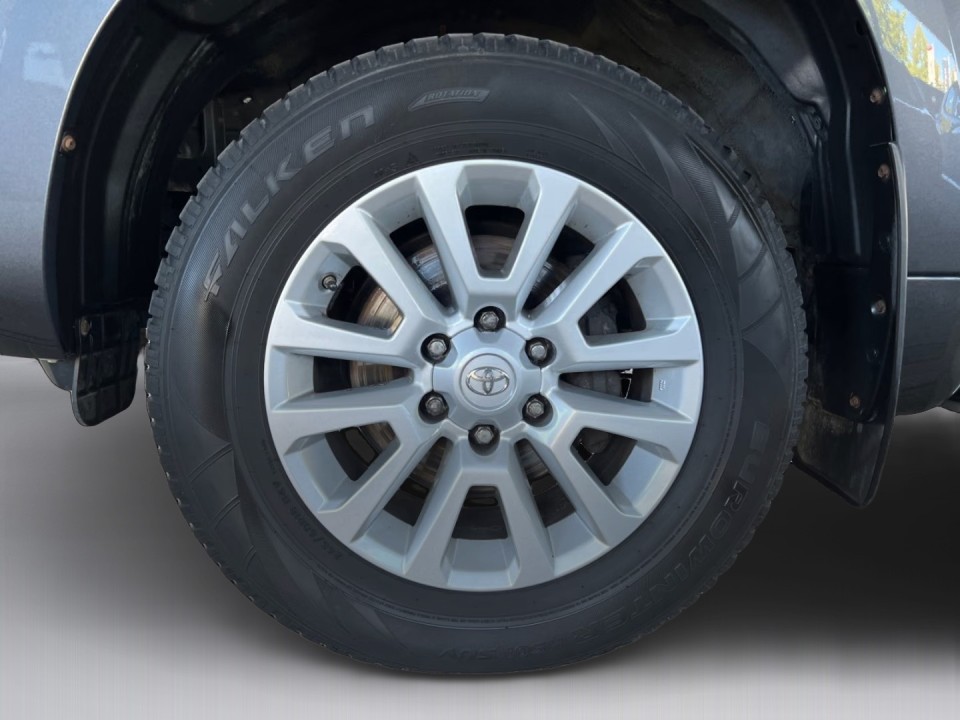 Toyota Land Cruiser Executive - foto 26