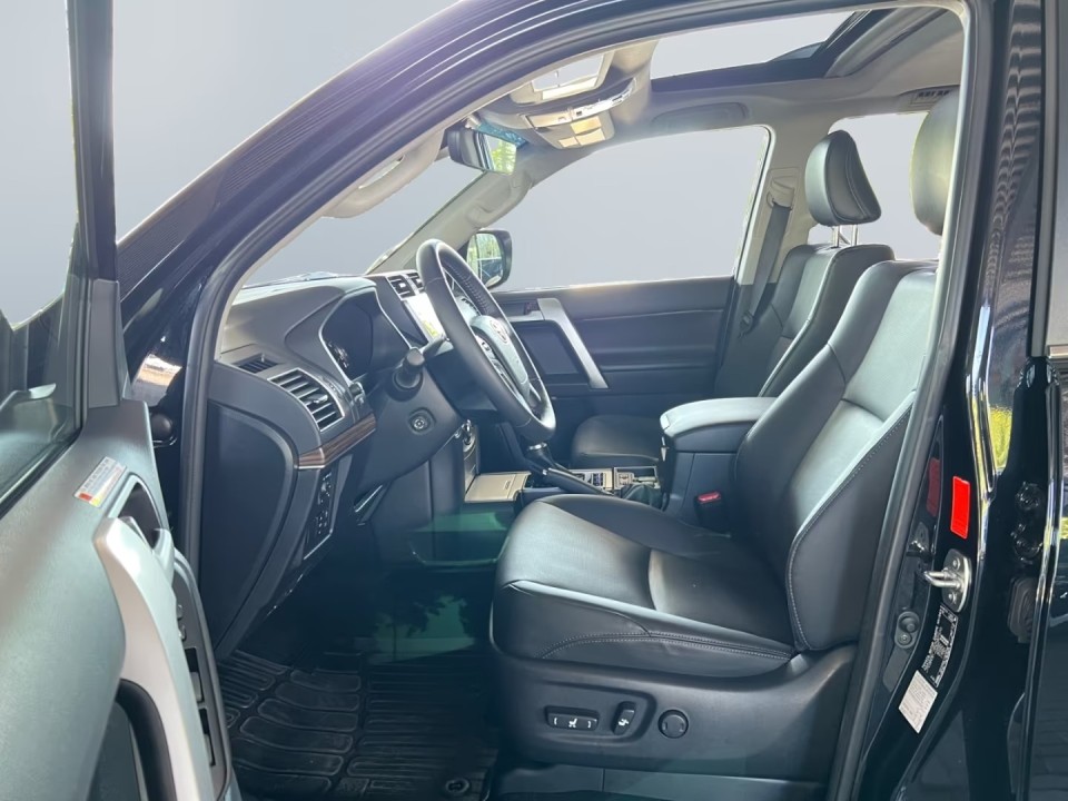 Toyota Land Cruiser Executive - foto 12