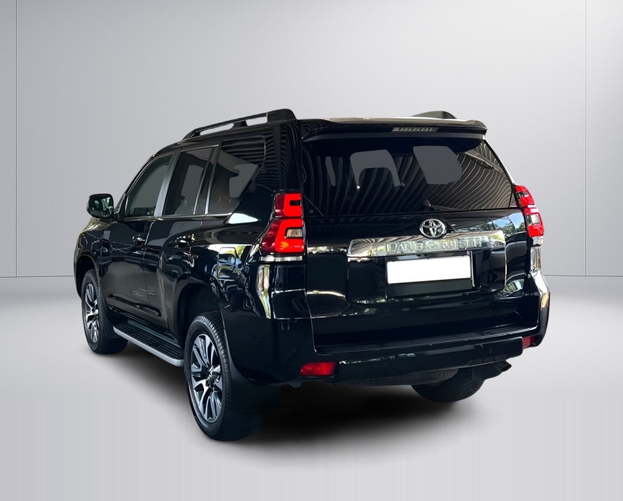 Toyota Land Cruiser Executive (5)