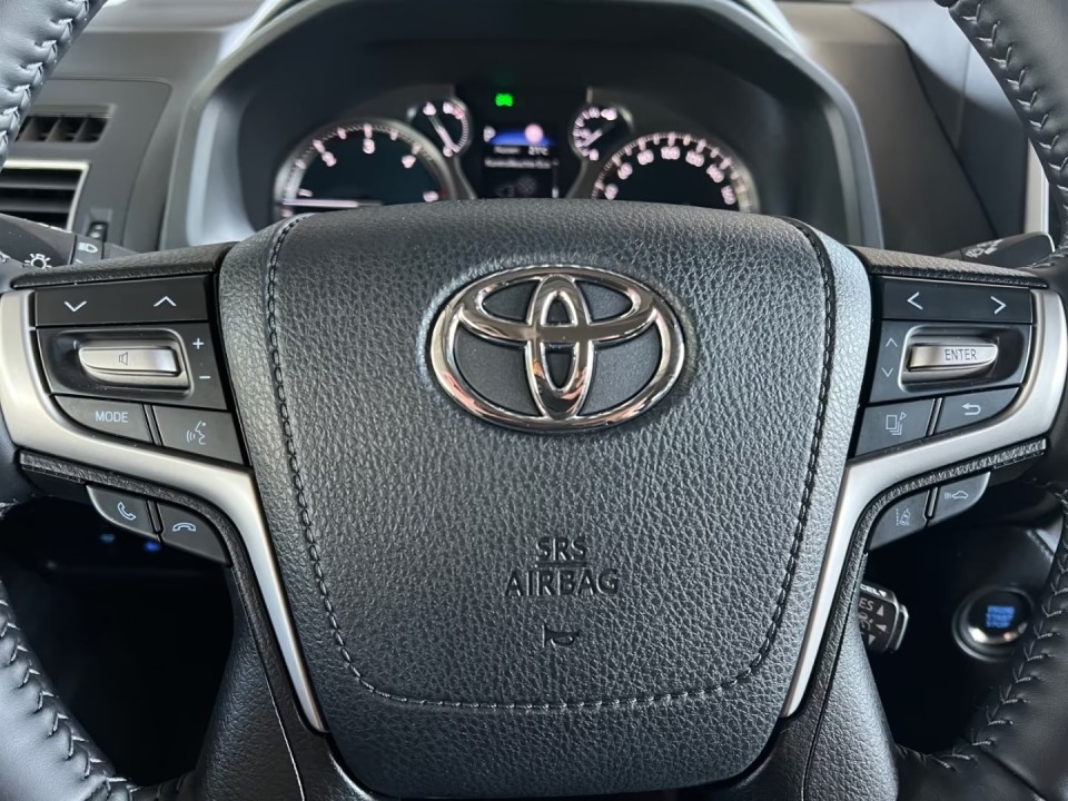 Toyota Land Cruiser Executive - foto 11