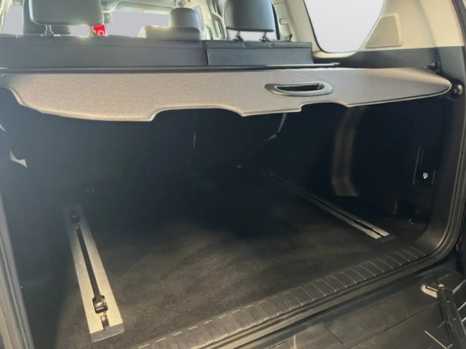 Toyota Land Cruiser - foto 14