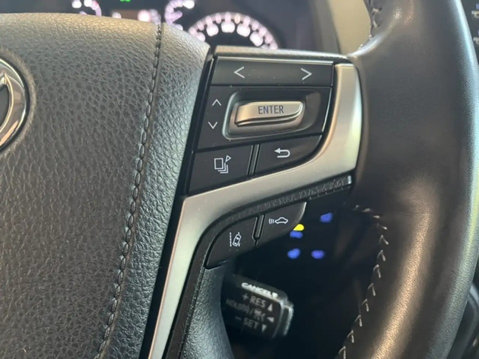 Toyota Land Cruiser - foto 8
