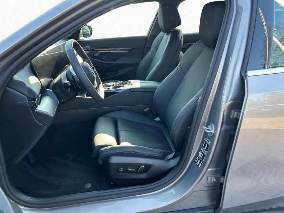 BMW Seria 5 xDrive540d - foto 7