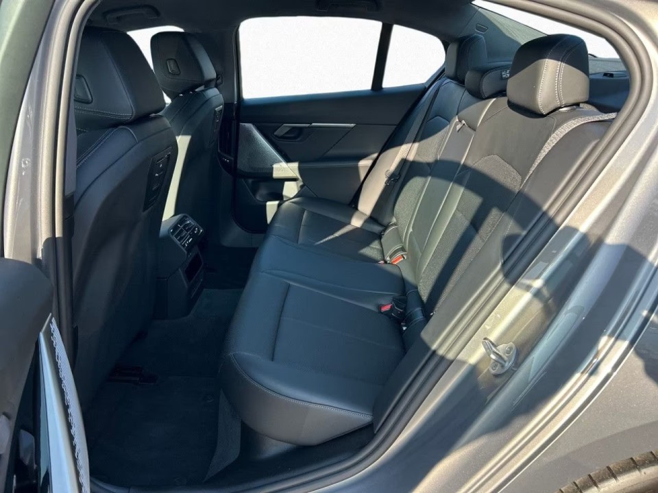 BMW Seria 5 xDrive540d - foto 10