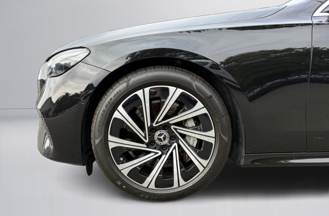 Mercedes-Benz E 450 4MATIC - foto 20