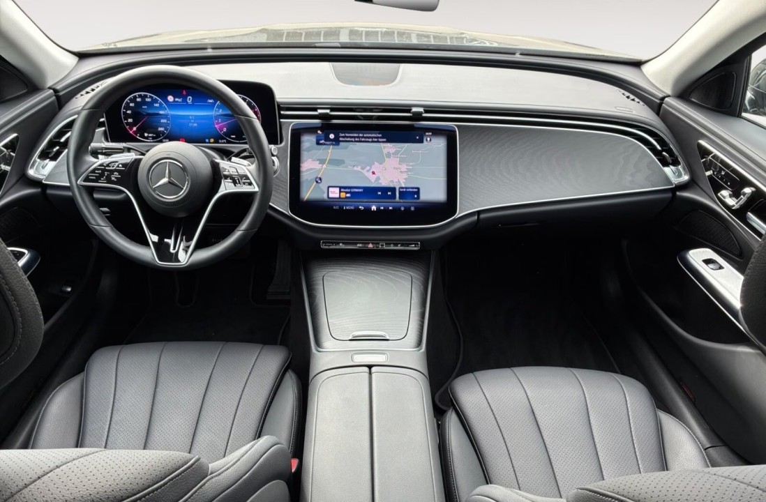 Mercedes-Benz E 450 4MATIC - foto 10