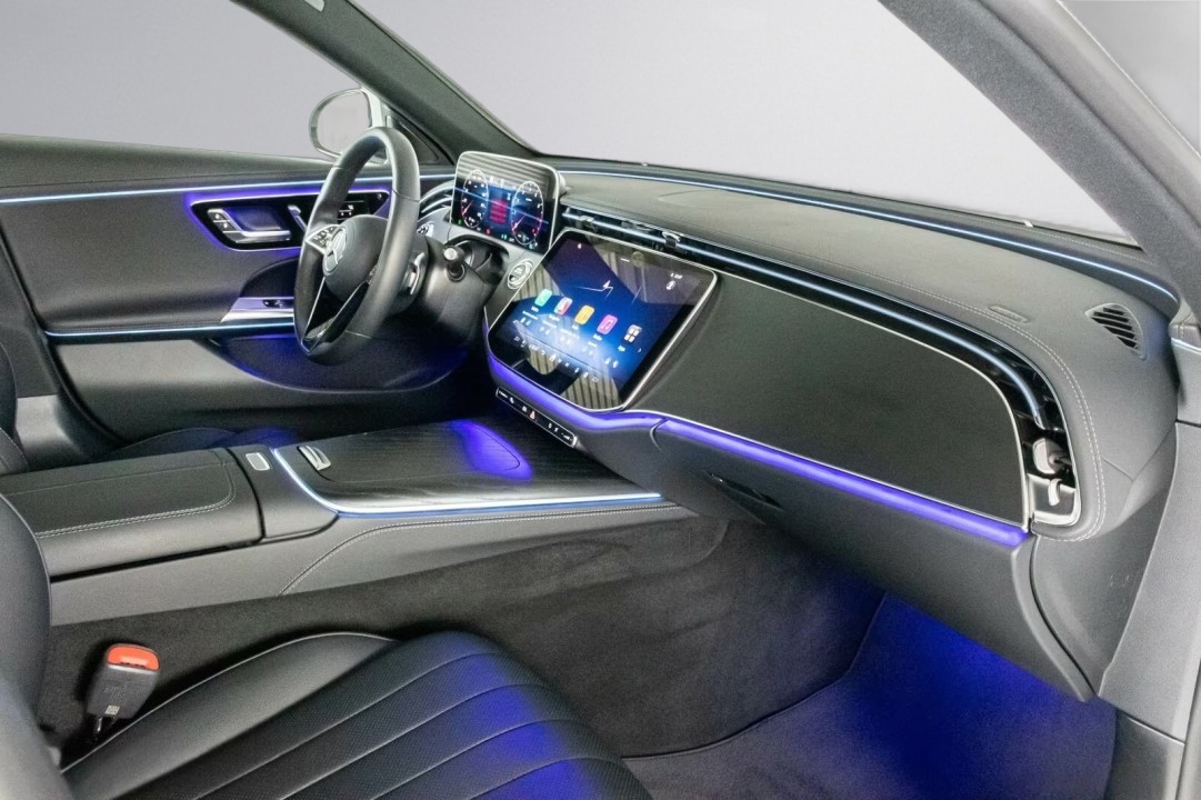 Mercedes-Benz E 450 4MATIC - foto 8