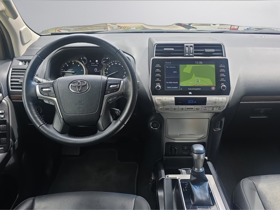 Toyota Land Cruiser Executive - foto 11