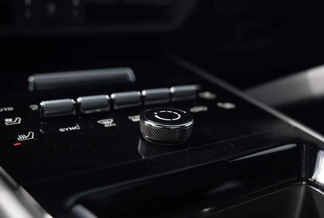 Porsche Cayenne Coupe E-Hybrid Black Edition - foto 15