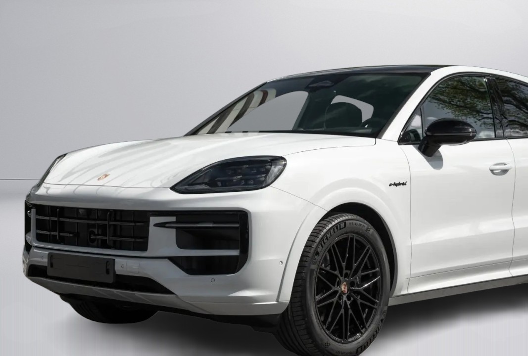 Porsche Cayenne Coupe E-Hybrid Black Edition - foto 29