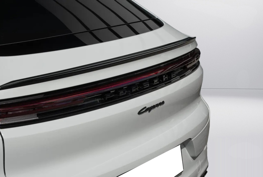 Porsche Cayenne Coupe E-Hybrid Black Edition - foto 28