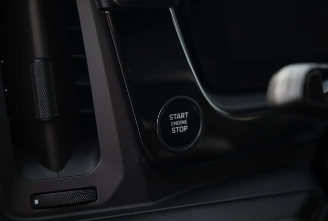 Porsche Cayenne Coupe E-Hybrid Black Edition - foto 18