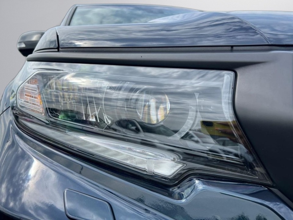 Toyota Land Cruiser Executive - foto 22