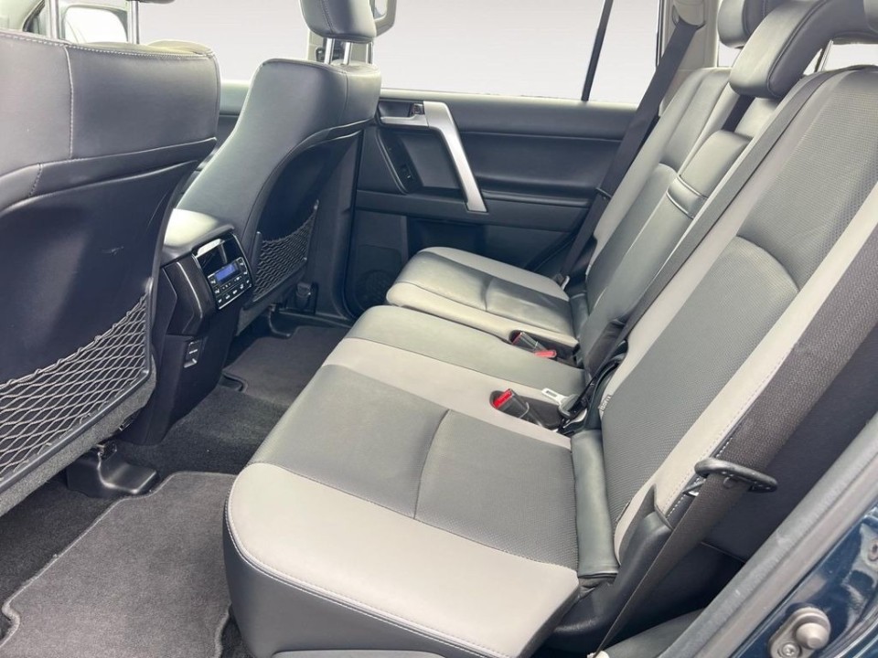 Toyota Land Cruiser Executive - foto 10