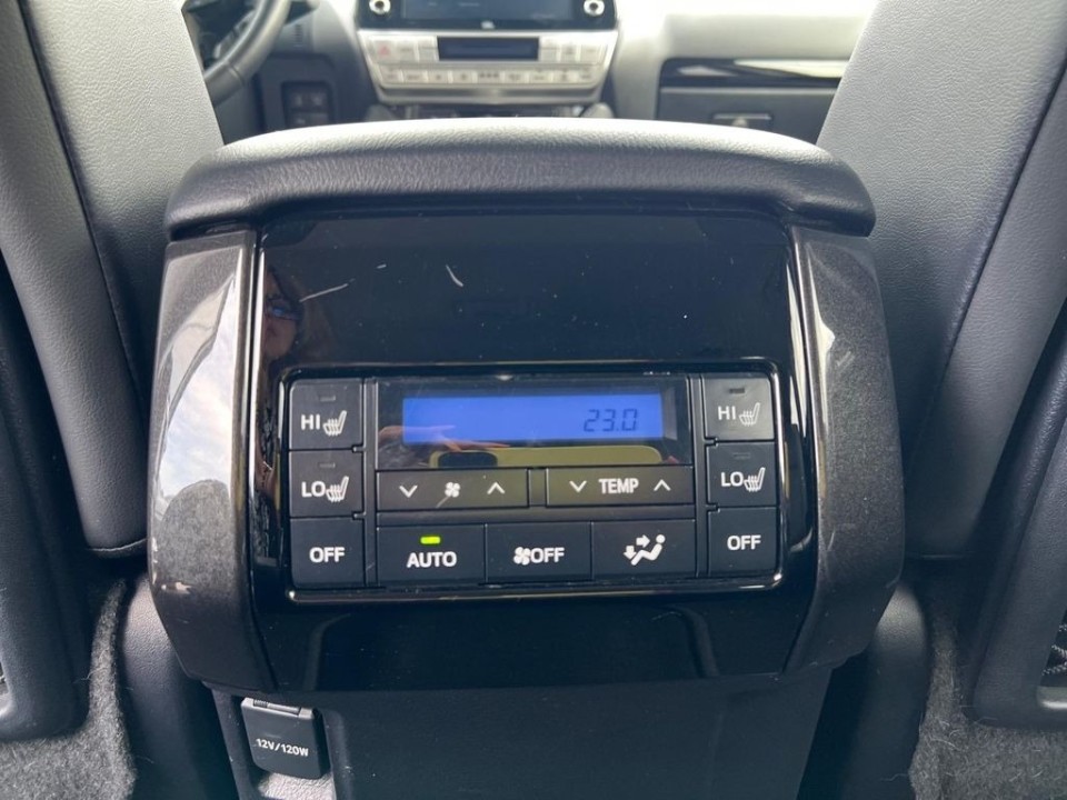 Toyota Land Cruiser Executive - foto 16