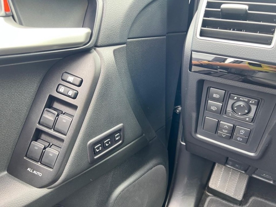 Toyota Land Cruiser Executive - foto 20