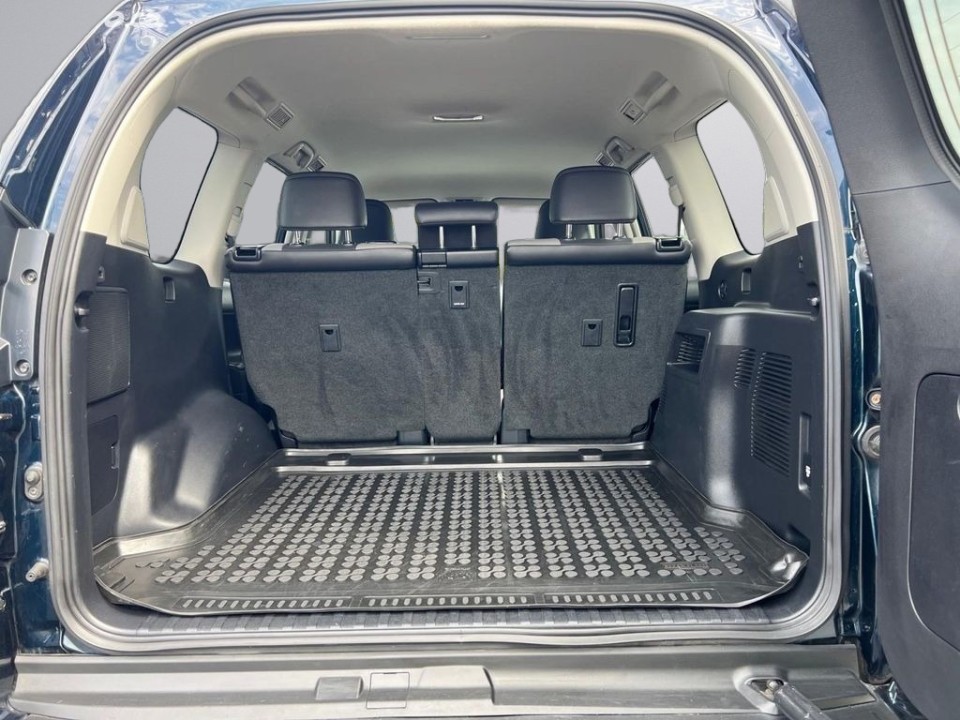Toyota Land Cruiser Executive - foto 24