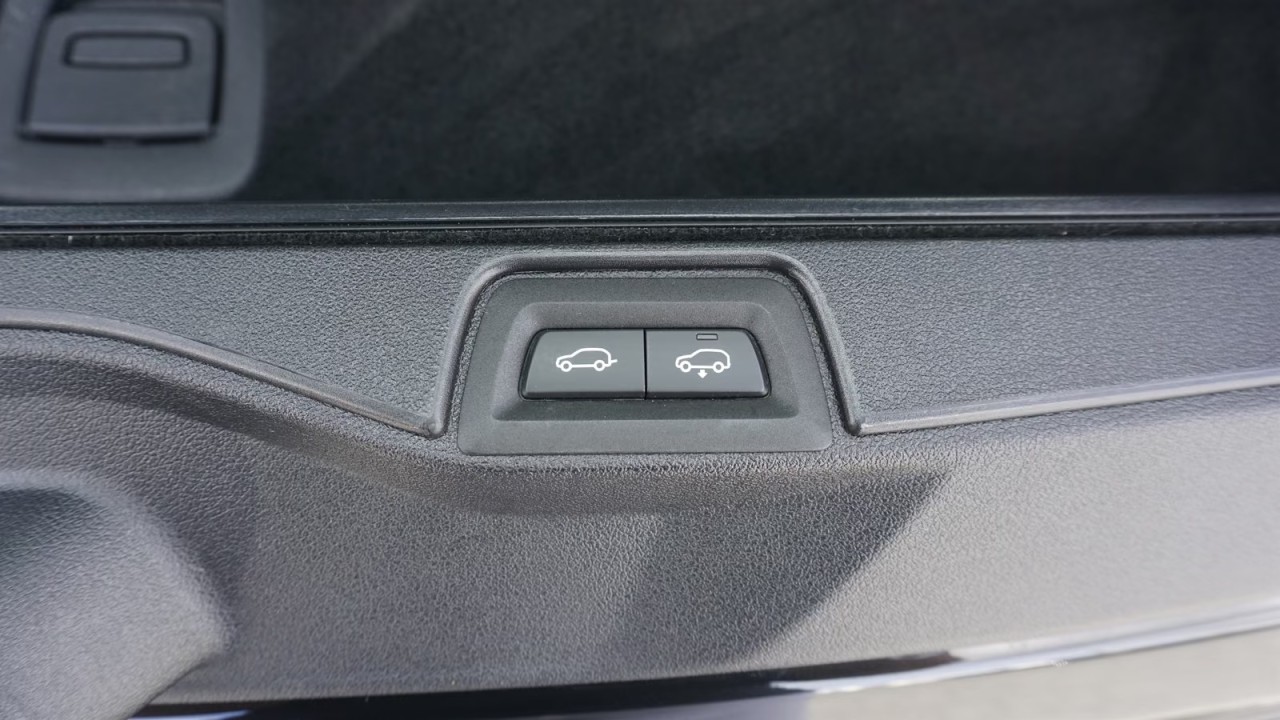 BMW X5 xDrive50e - foto 18