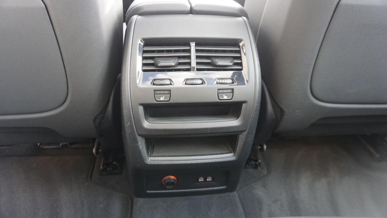 BMW X5 xDrive50e - foto 23