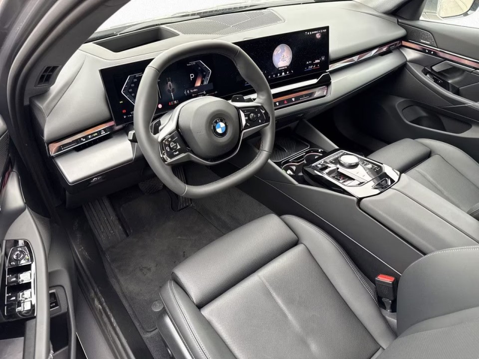 BMW Seria 5 xDrive540d - foto 6