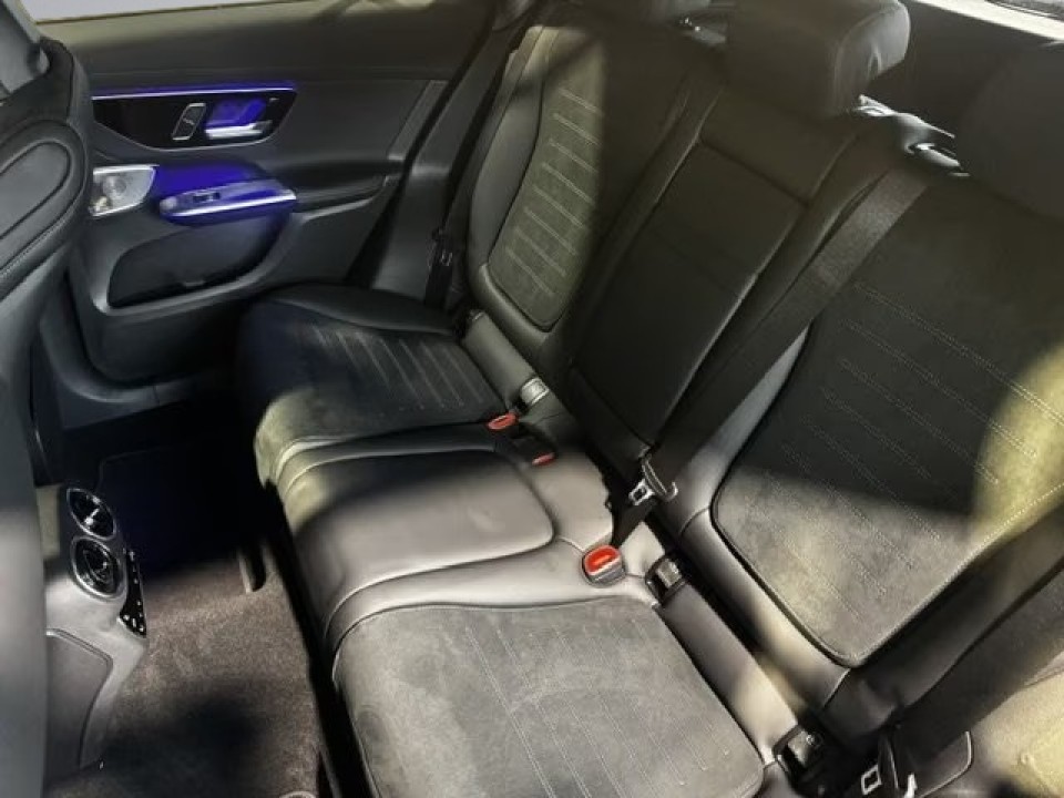 Mercedes-Benz GLC 200 AMG 4MATIC (4)