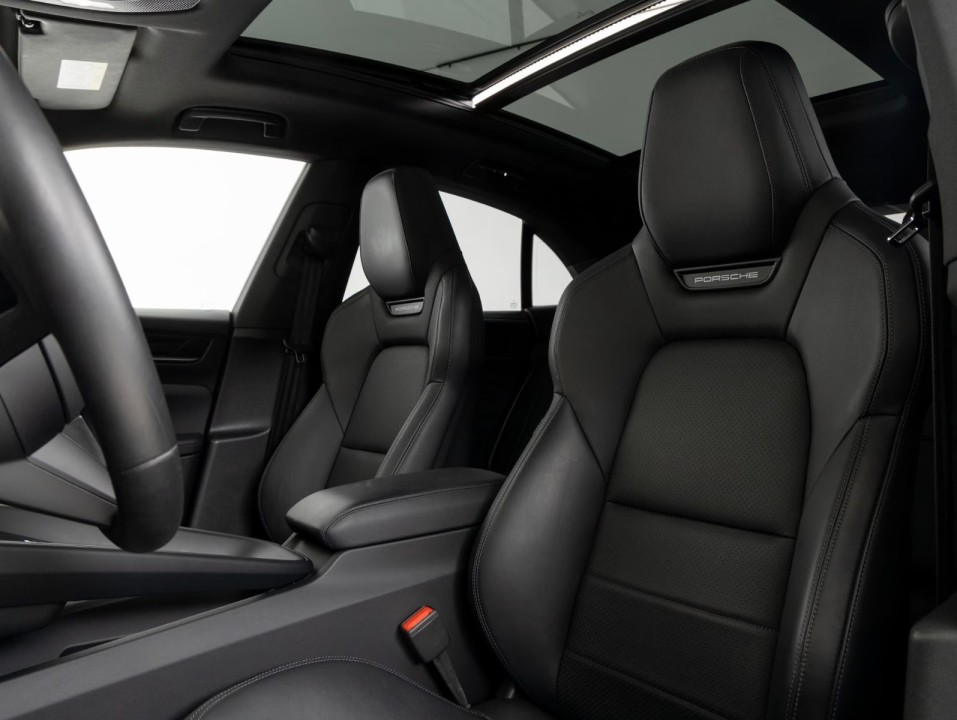 PORSCHE Macan 2024 — imagine 19