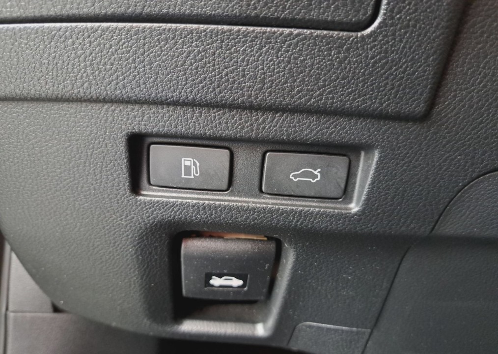 Lexus Seria ES 300h Business Edition - foto 25