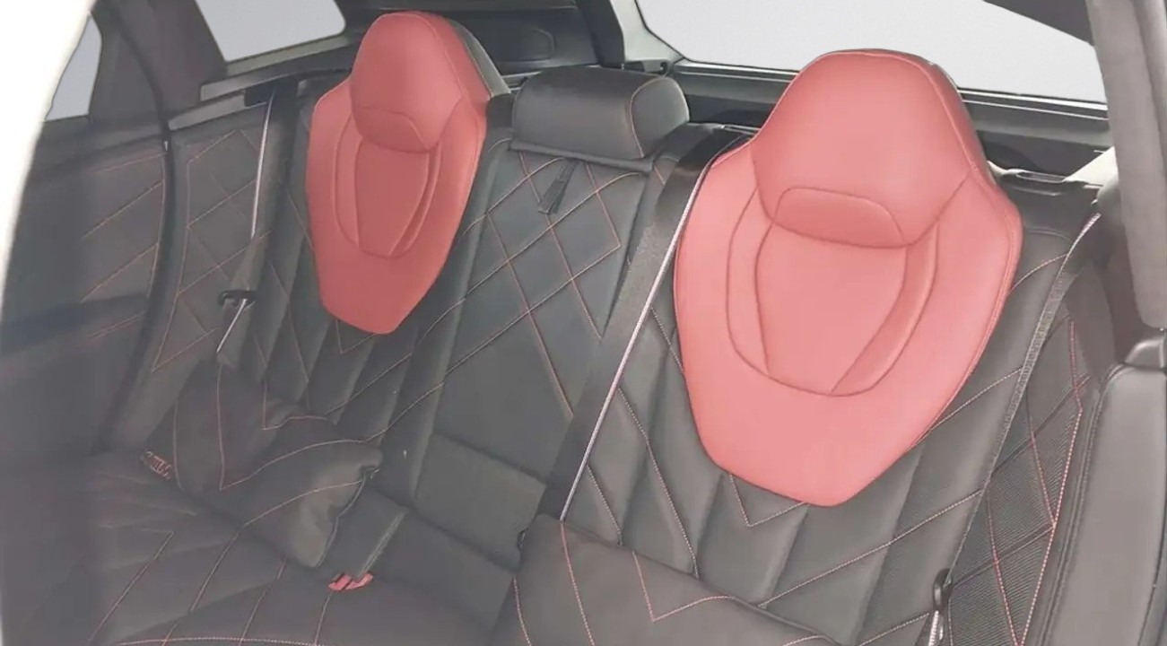 BMW XM Label Red - foto 8