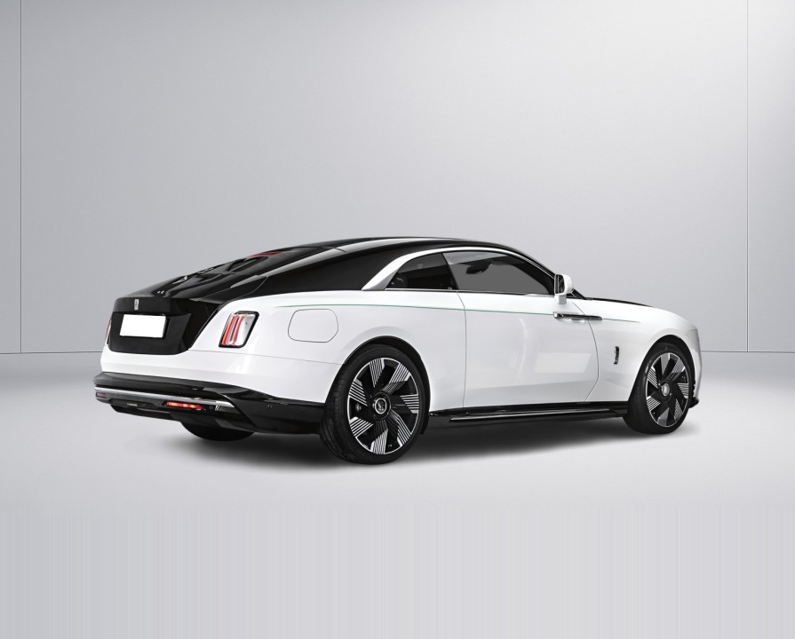 Rolls-Royce Spectre (2)
