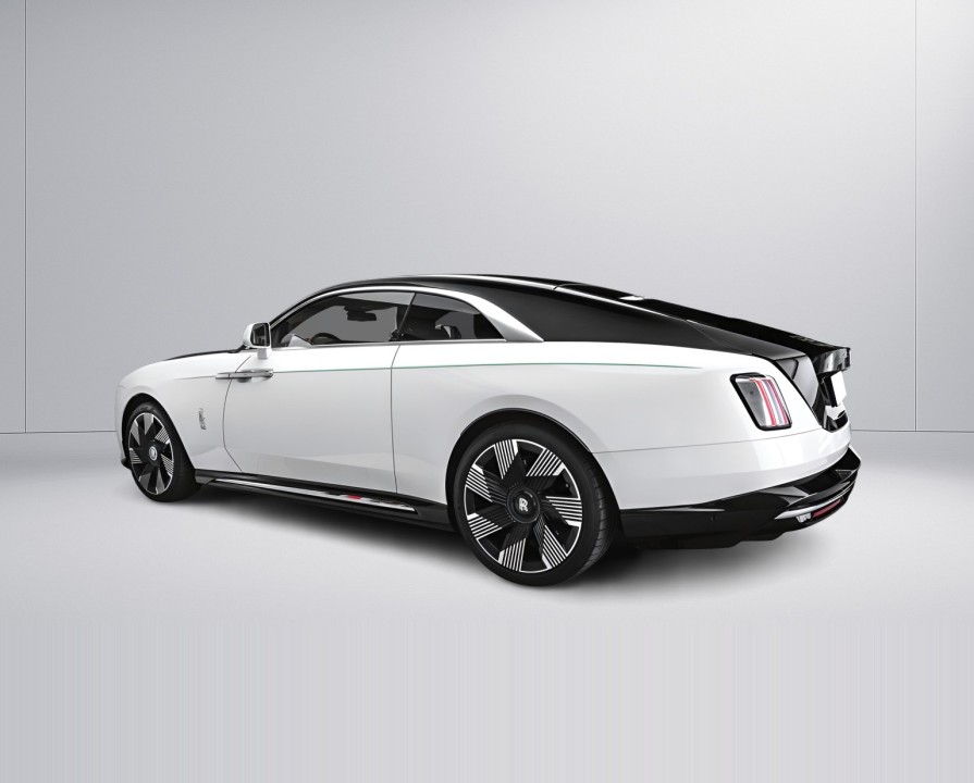 Rolls-Royce Spectre (4)